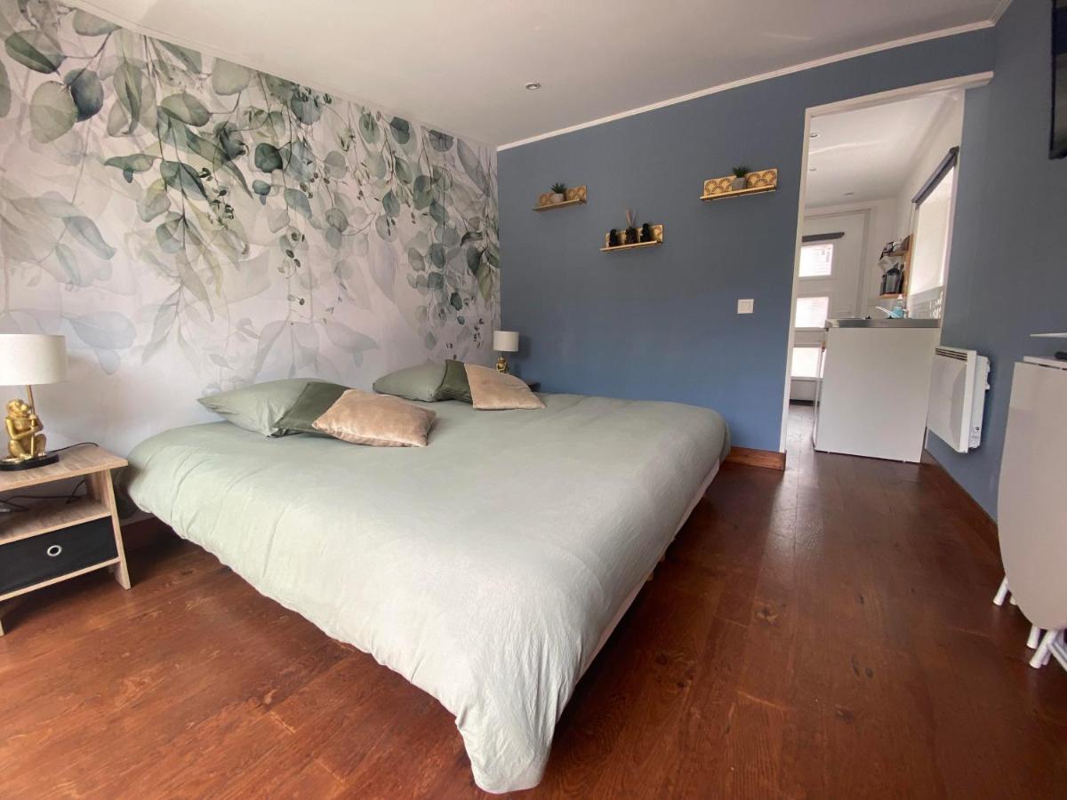 Studio 8 Sancourt  外观 照片